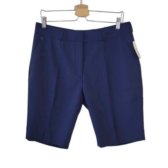 ALASKA AIRLINES Luly Yang Navy Wool Blend Classic Fit Shorts Size 12R Uniform - Picture 1 of 15
